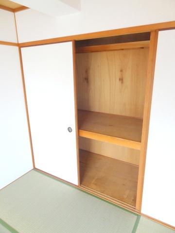 収納　★容量大の押入れ★