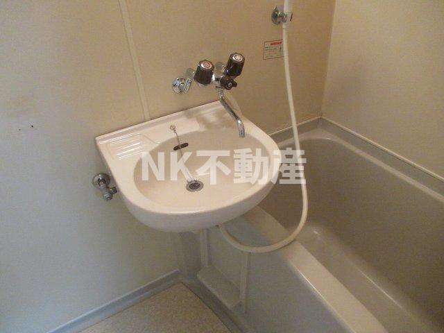 洗面設備　洗面です