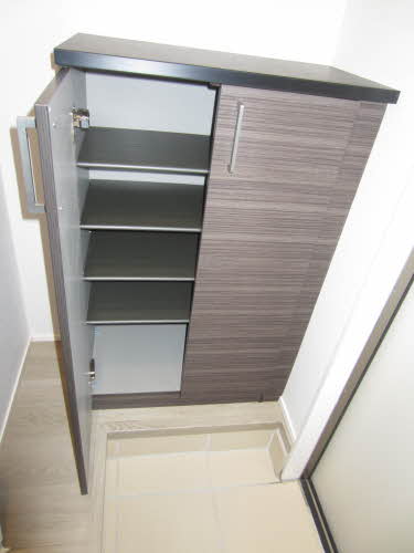 玄関　シューズボックス