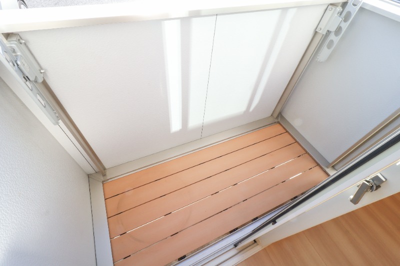 バルコニー　図面と現状に相違がある場合には現状を優先