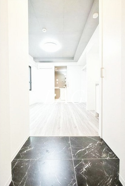 玄関　玄関です。