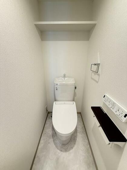 トイレ　写真は別部屋のものです