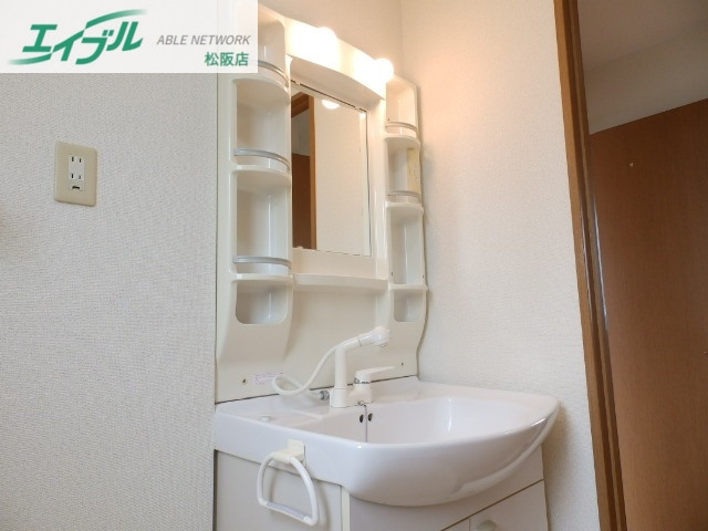 洗面設備　同物件別室画像