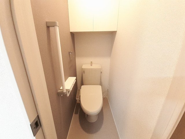 トイレ　シンプルで使いやすいトイレです
