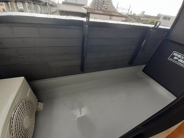 バルコニー　バルコニーがあります