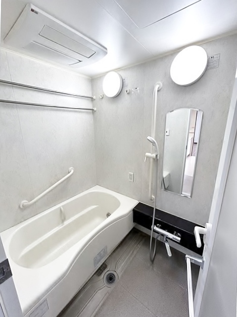 バス・シャワールーム