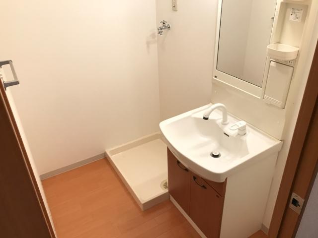 洗面設備　洗髪洗面化粧台