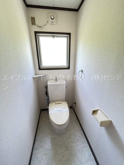 その他　洗濯機置き場。写真は101号室です。（参考）