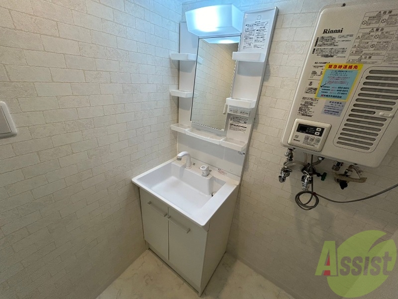 洗面設備　シャンプードレッサーで身支度もラクラクです！