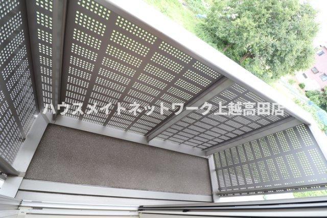 バルコニー　バルコニー