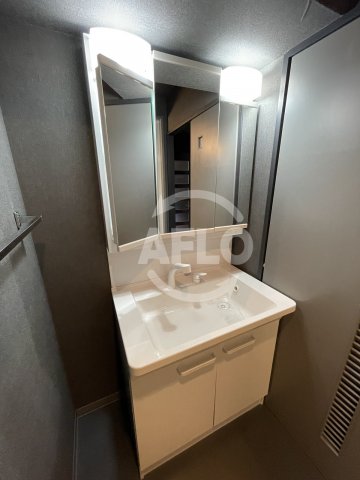 洗面設備　インプルーブ天六　独立洗面台