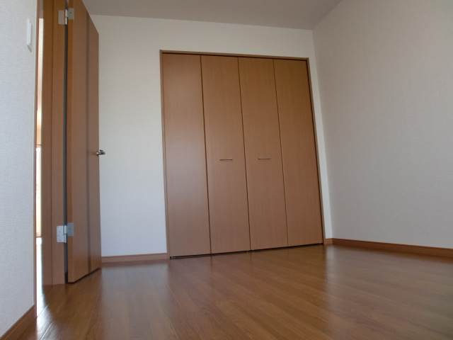 その他部屋・スペース　綺麗な寝室にになります。