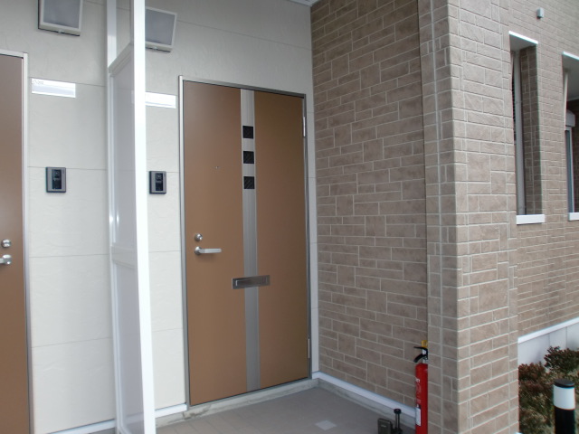 その他　オシャレな玄関ドア