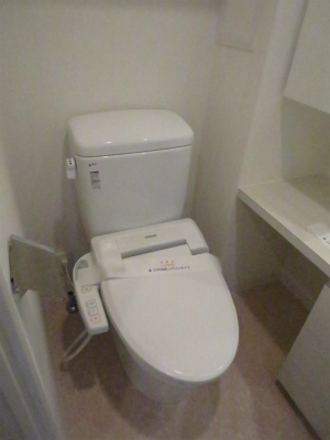 トイレ　※別部屋参考写真