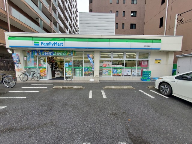 コンビニ　ファミリーマート 浦和常盤店（コンビニ）まで458m
