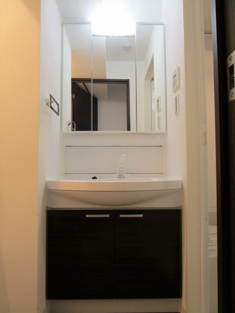 洗面設備　参考写真