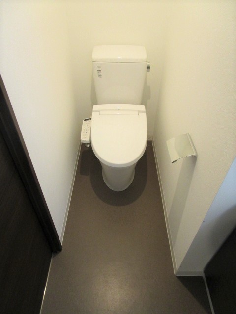 トイレ　参考写真