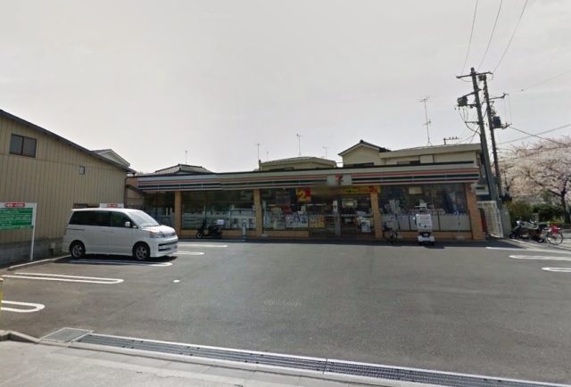 コンビニ　セブンイレブン板橋西台2丁目店（コンビニ）まで296m