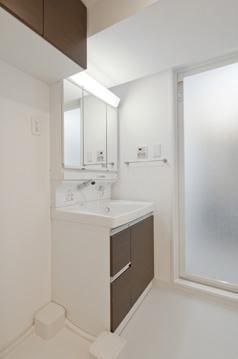 洗面設備　参考写真