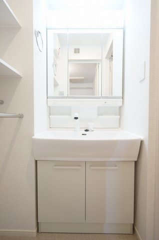 洗面設備　忙しい朝には欠かせない洗面所です