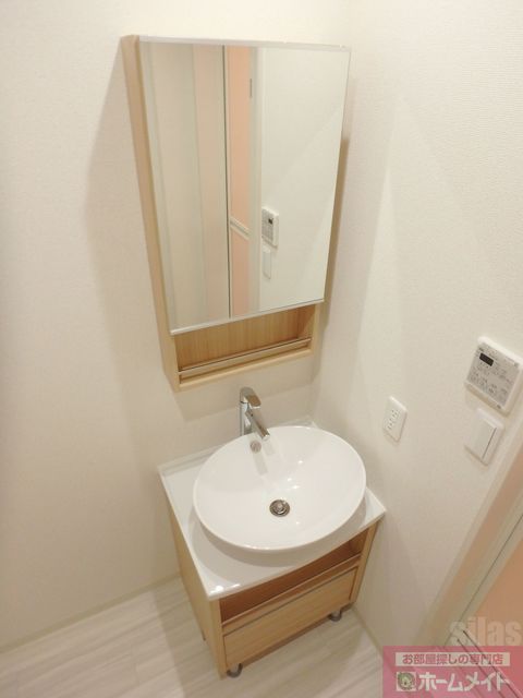 洗面設備　同仕様写真