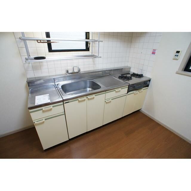 キッチン　エステート東山　板橋区東山町