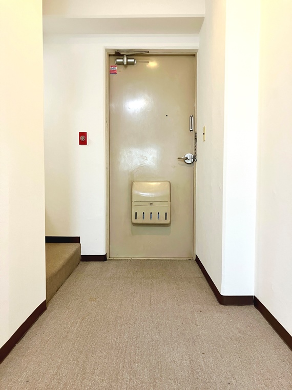 玄関　☆お部屋探しはクレアスレント☆