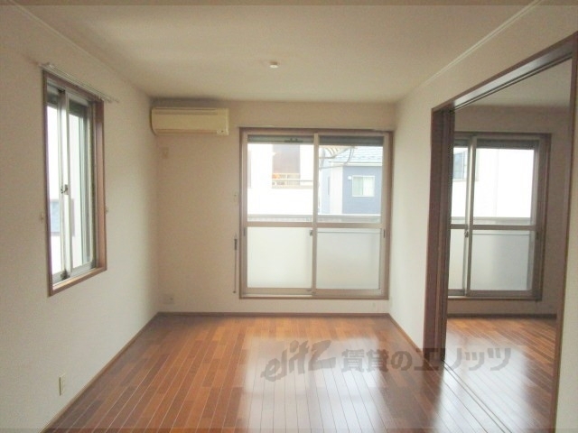 居室・リビング　居室