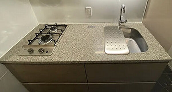 キッチン　※別部屋の参考写真です。