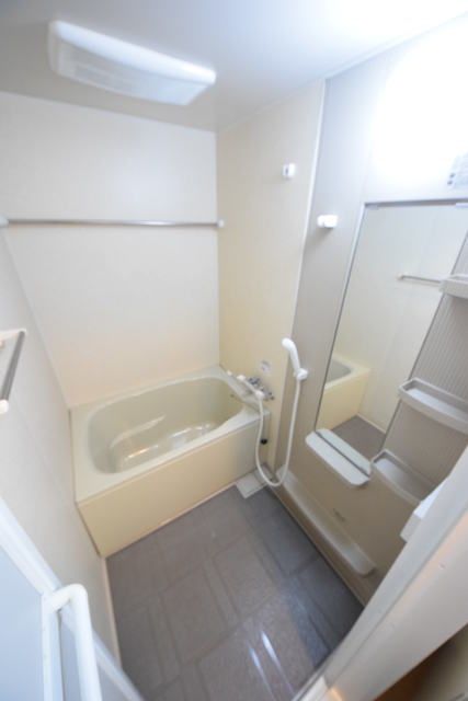 バス・シャワールーム　追い焚き機能