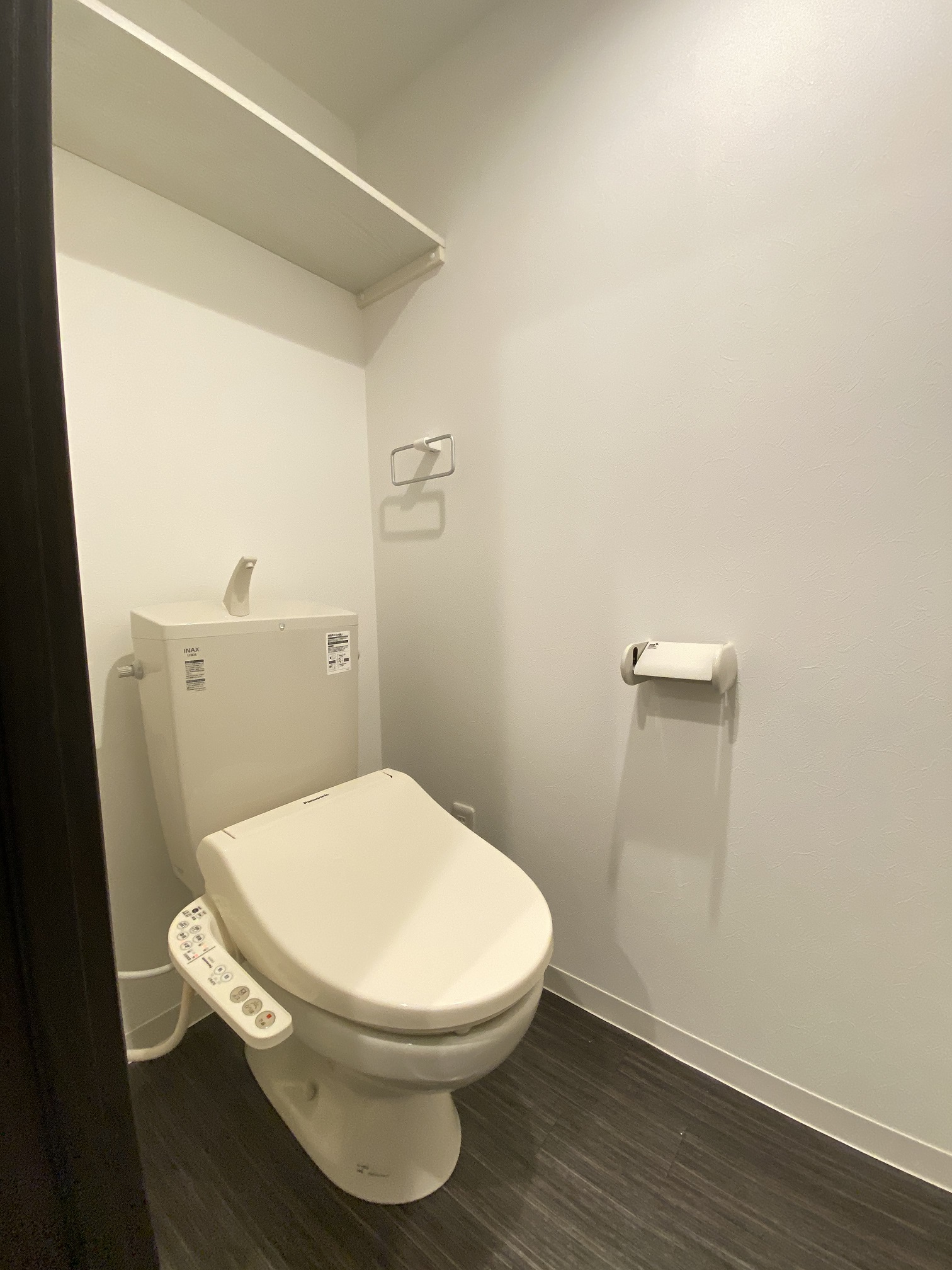 トイレ　ウォシュレット設置済みです！