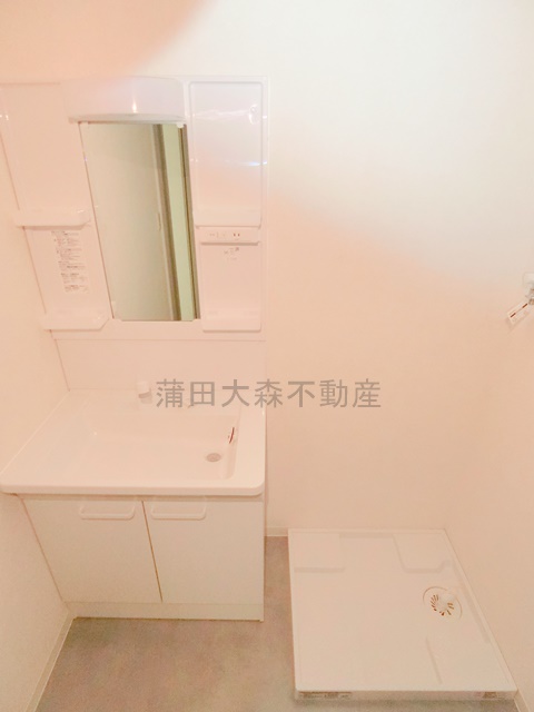 洗面設備　洗面脱衣所　独立洗面台　洗濯機置き場
