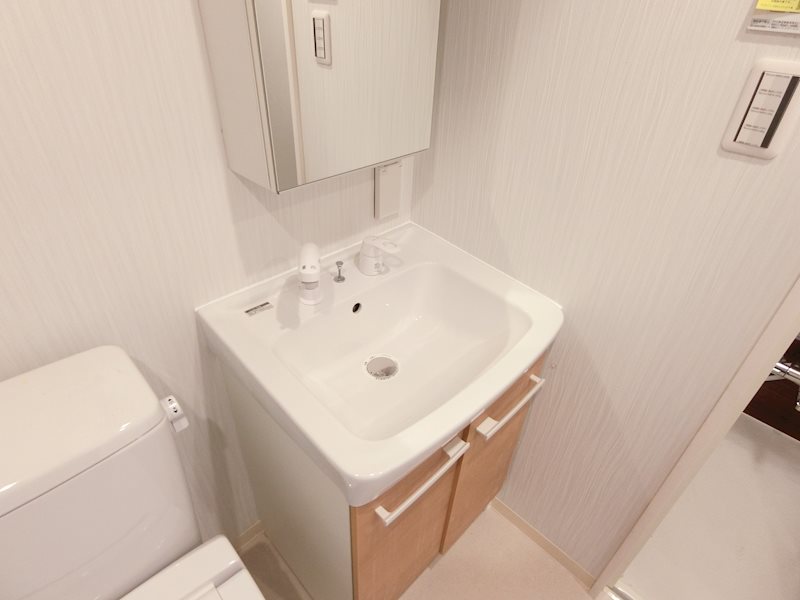 洗面設備　別号室の参考写真となります。