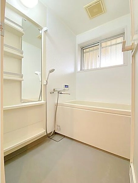 バス・シャワールーム　名古屋で一番初期費用の安い賃貸専門の不動産会社です(^^)