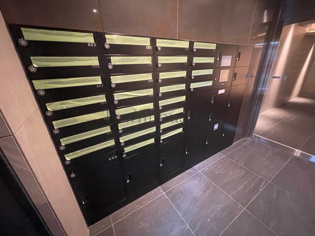 ロビー　エントランス