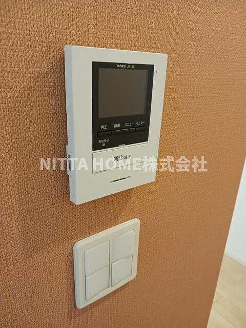 セキュリティ　顔の見えるＴＶインターホン付き☆