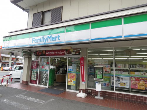 コンビニ　ファミリーマート川越通町店（コンビニ）まで391m