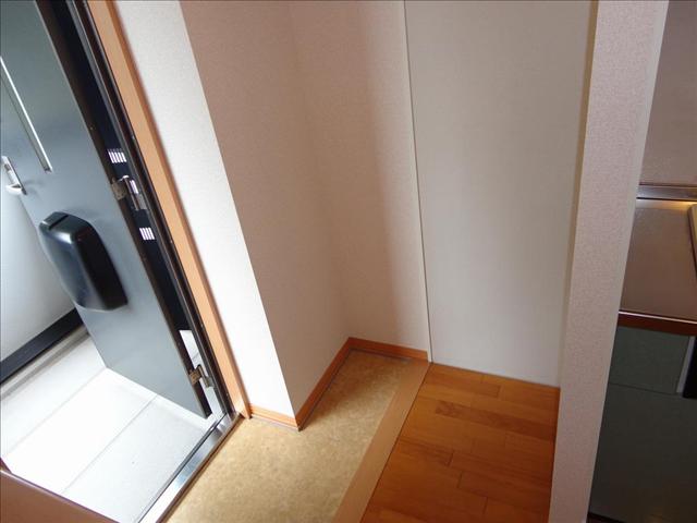 玄関　反転タイプ参照