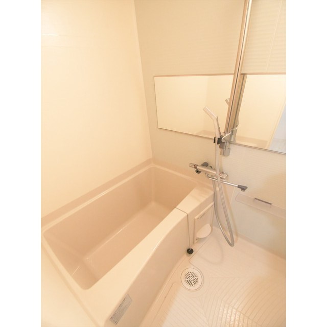 バス・シャワールーム　きれいなお風呂です