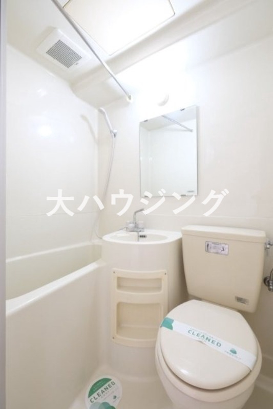 バス・シャワールーム