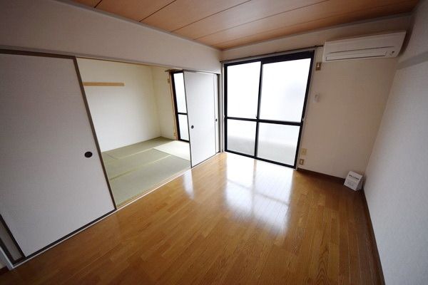 居室・リビング　フローリング♪