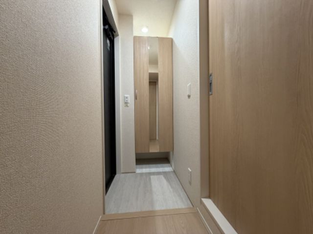 ルコアン堀川今宮の玄関写真