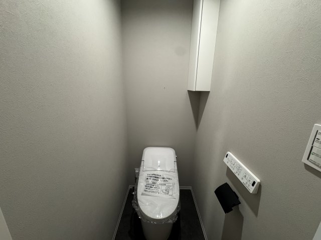 トイレ　落ち着いたトイレです