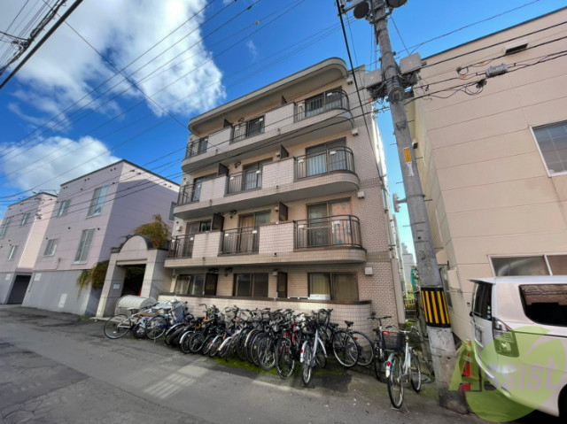 建物外観　札幌市中央区南８条西「ロイヤルステージ」