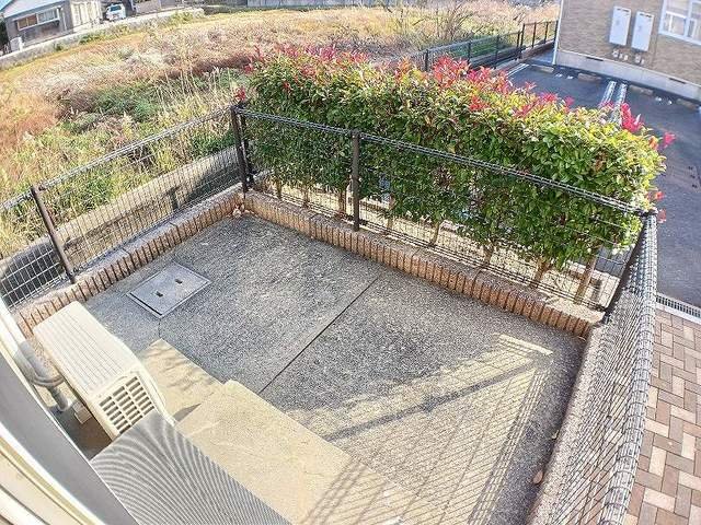 バルコニー　お庭です