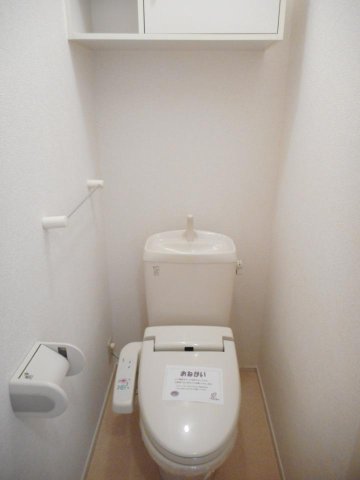 トイレ　シンプルで使いやすいトイレです