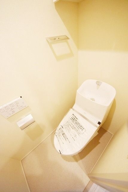 トイレ　（別タイプ参考写真）カーザビアンカ　文京区関口1
