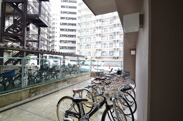 駐車場　駐輪場