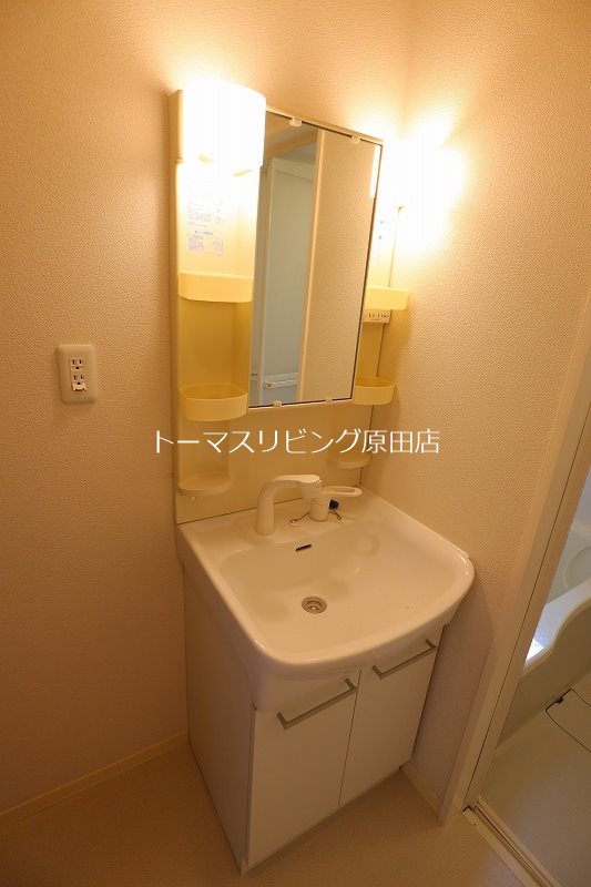 洗面設備　102号室写真