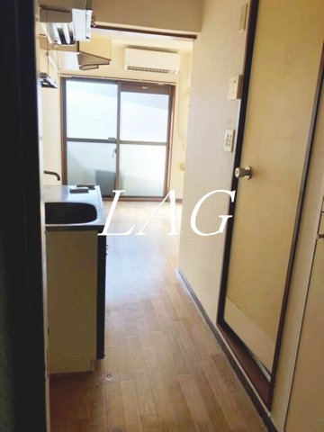 居室・リビング　洋室のお部屋です。